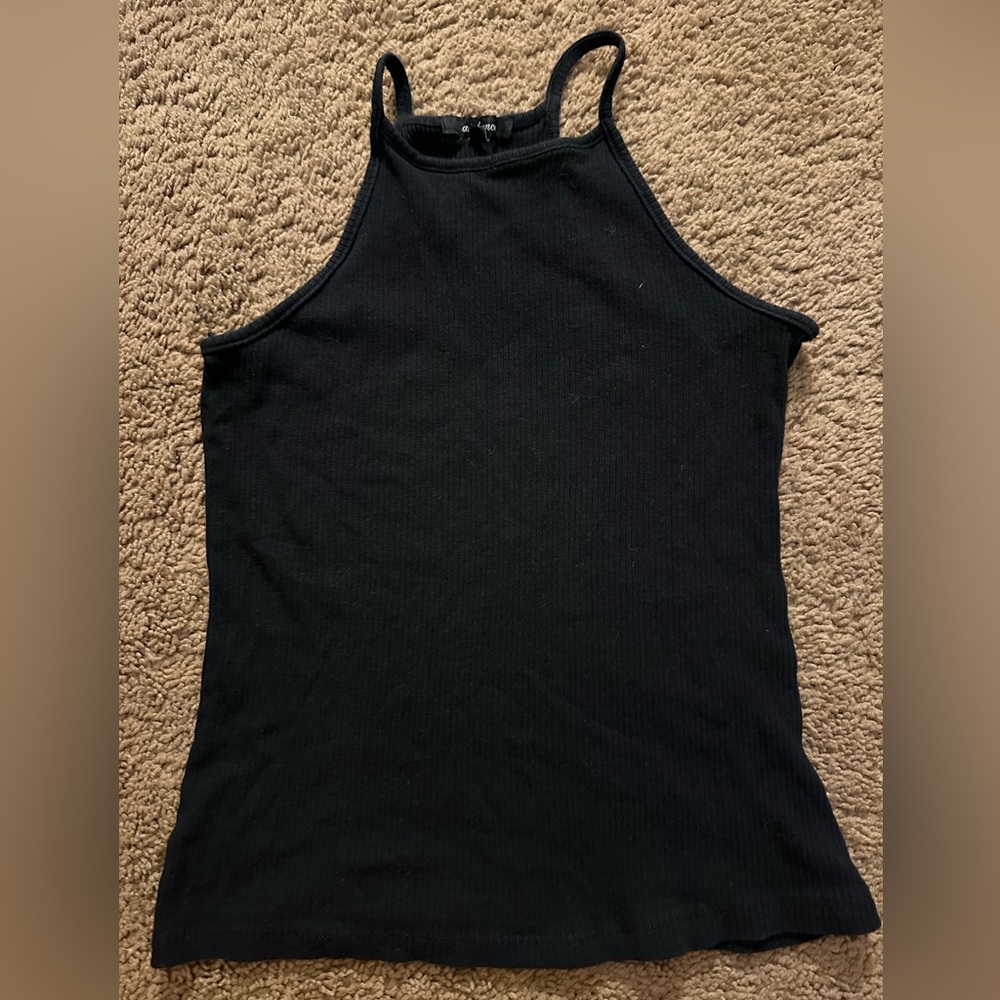Black and pink tank tops